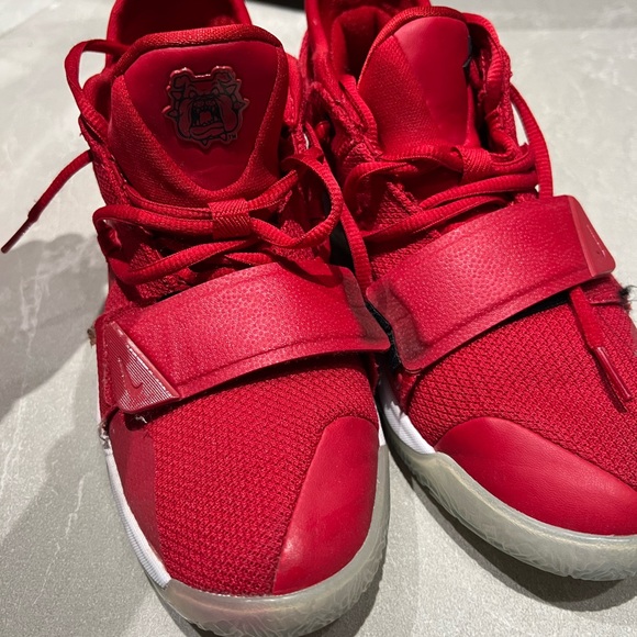 Nike PG basketball shoes - Picture 9 of 9